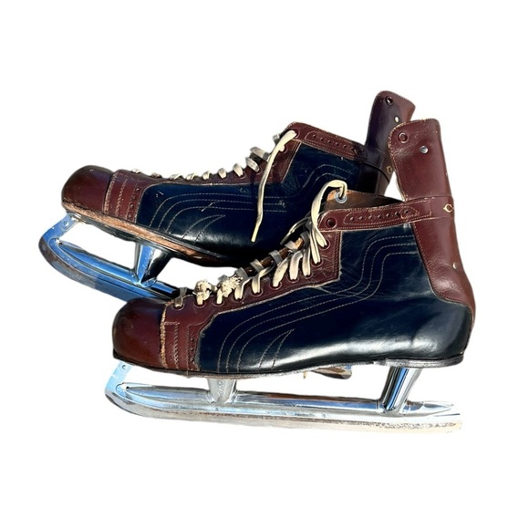 Antique CCM 12 Leather Professional Hockey Skates Made in Canada Vintage - Picture 1 of 13